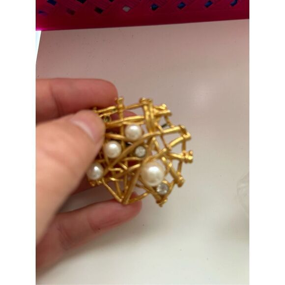 Vintage CRAFT High End Designer Crystal & Faux Pearl Big Clip on Earrings. Used. - Picture 9 of 9
